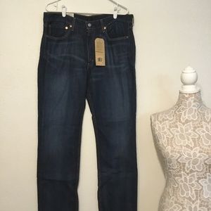 NWT...Levi’s COOL denim jeans - dark wash